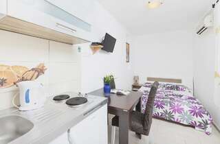 Апартаменты Apartments Vraneš Tivat Тиват Двухместный номер-студио с 1 кроватью-5